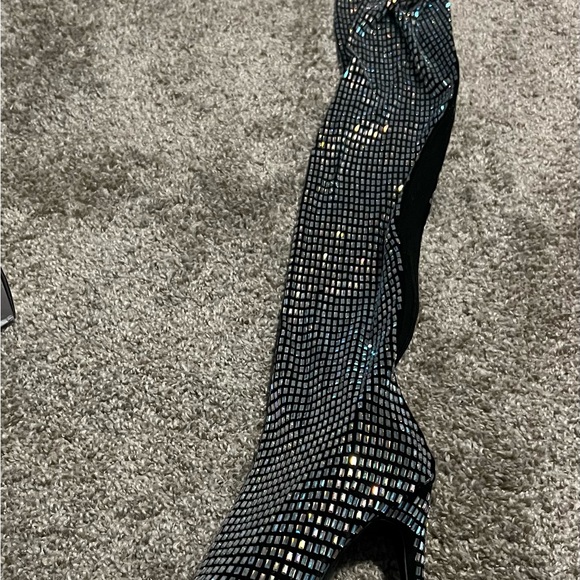 Mata shoes - Picture 2 of 3